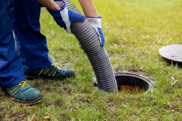 Experienced Septic Tank Pumping Company in Chidambaram